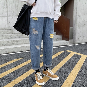 【】A003-HZ7020-P60春装新款水洗破洞牛仔裤 港风女模图片
