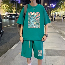 绿色