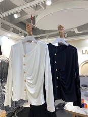 高品质金属扣打皱T，其它，浪漫E点