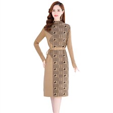 2021秋季新款时尚气质有女人味的毛衣连衣裙，女装连衣裙，金典明美