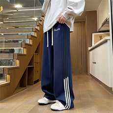 藏青色