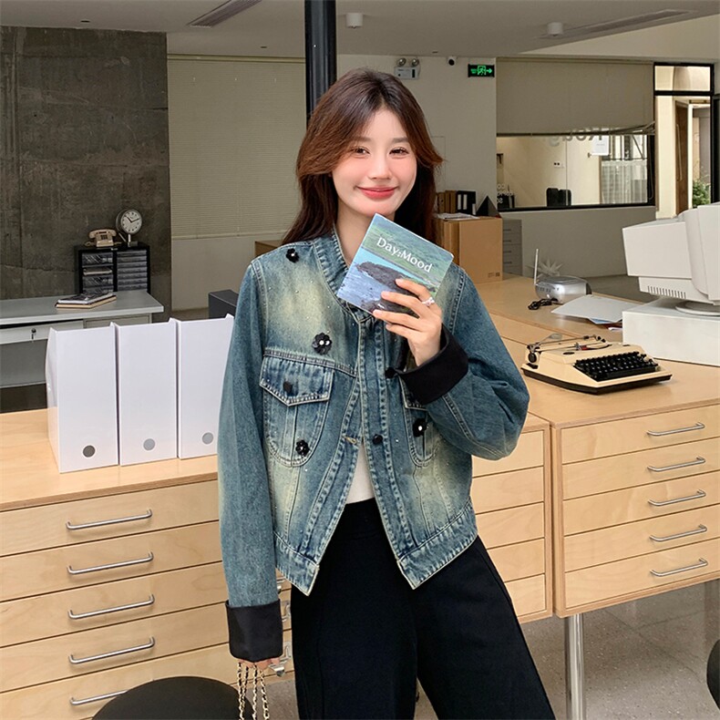 韩版复古设计感短款牛仔外套女2025春秋季新款显瘦高级感百搭上衣,女装短外套,纯色衣恋