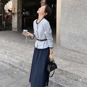 设计感时尚套装裙女2025年秋季新款毛边条纹上衣高腰半身裙两件套图片