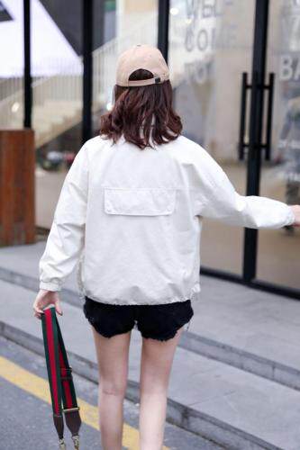 2021春款风衣外套，女装风衣，红雀纺