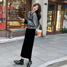 法式高级感小香风裙女2024秋季新款黑色丝绒吊带连衣裙，女装连衣裙，2C129