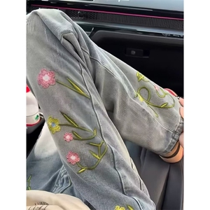 网络图 美式ins高街暗黑绣花宽松直筒牛仔裤图片