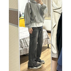 深灰色