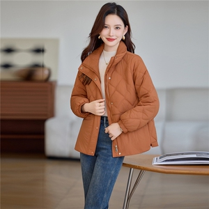 现货轻薄短款棉服女棉衣图片