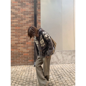费尔岛灰色牛角扣连帽毛衣外套女秋冬季加厚宽松慵懒复古针织开衫图片