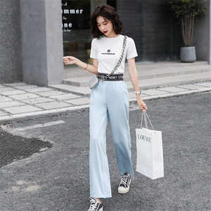 套装/套裙女2021夏季新款小雏菊短袖时尚天丝牛仔裤两件套装潮图片