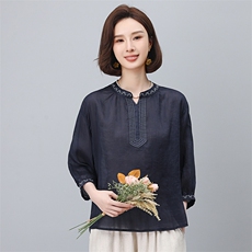 藏青色