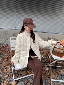 新款羽绒服图片