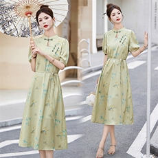 2025年夏季（新款）大货已出时尚新中式旗袍连衣裙，女装连衣裙，魅家