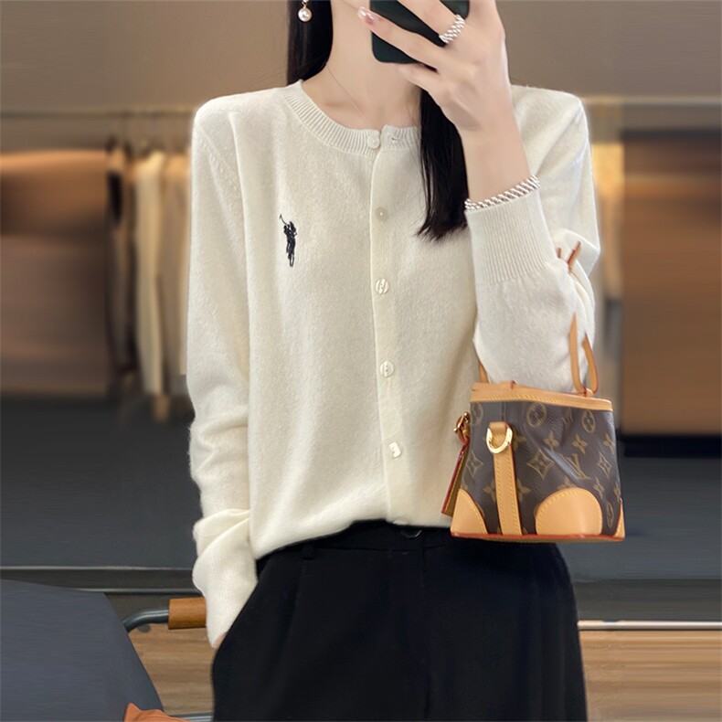 单排扣圆领2024年秋季纯色羊毛针织衫，女装羊毛衫，德聚羊绒