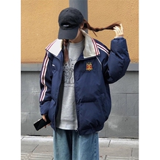 藏青色