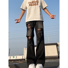 黑色