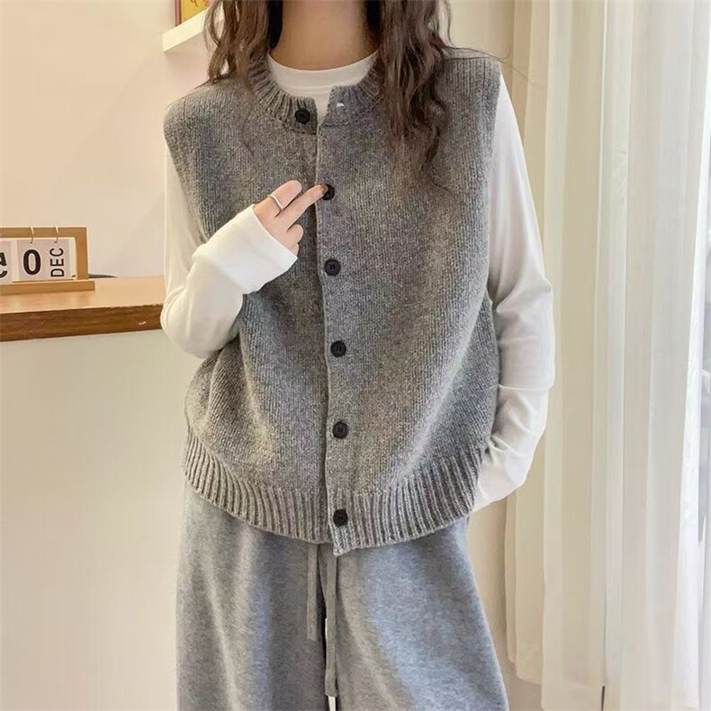 2025年秋季领开衫马甲时尚百搭通勤，女装马甲，胜酷羊绒