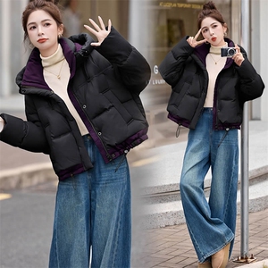 时尚撞色休闲连帽短款羽绒服女冬新款宽松加厚保暖白鸭绒外套图片