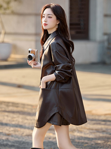 法式气质女春季长袖2025新款漂亮宽松皮衣外套短裤显瘦连两件套图片