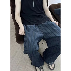 蓝色