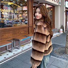 现设计感加厚保暖皮毛一体外套2617P205K308，女装皮草，2C029