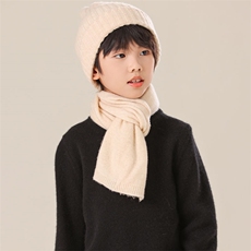 舒适儿童围巾套装秋冬保暖轻盈无压感时尚百搭必备，童装儿童配饰，群鹿羊绒