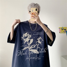 藏青色