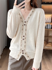 2025年秋季新款复古手工串珠针织开衫时尚百搭，女装针织衫/毛衣，梵泰羊绒