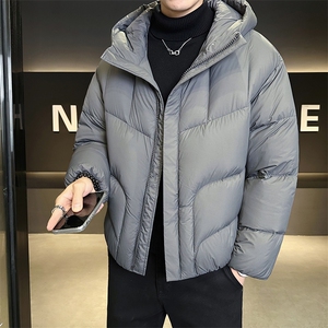 新标90绒 冬季男士连帽泡芙云朵羽绒服宽松保暖外套 2722-P335图片