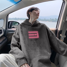 灰色
