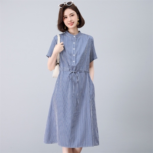 中年妈妈条纹连衣裙女2025夏季新款宽松休闲显瘦减龄气质衬衫裙子图片