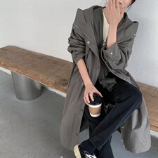 现货印花休闲口袋收腰风衣，女装风衣，汐美