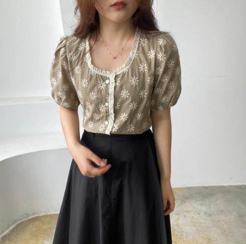 圆领刺绣上衣，其它，土布鱼