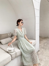 连衣裙，女装连衣裙，莲依莲