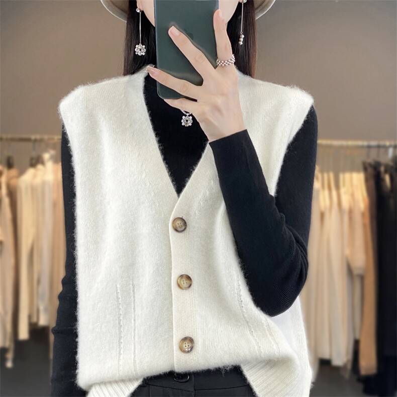 圆领无袖背心马甲女秋冬2024新款时尚气质纯色,女装马甲,羿纯羊绒