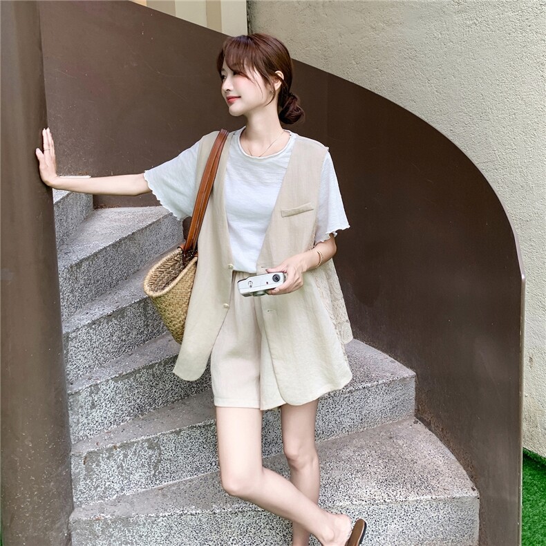 休闲蕾丝西装马甲短裤套装女夏新款小个子轻薄三件套爆款显瘦流行图片