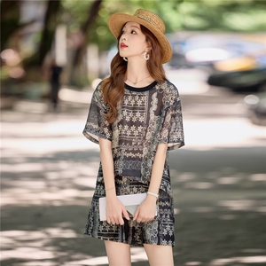 亚麻套装女2025年夏季新款时尚宽松中年妈妈大码棉麻短款两件套图片