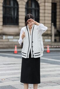 现货羽绒拼接马甲,女装马甲,维多利亚