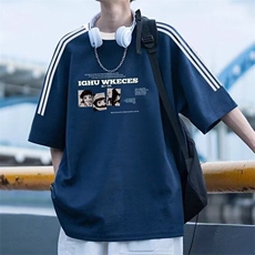酒红色