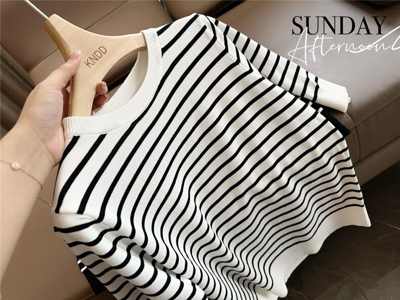 夏季新款温柔条纹短袖T恤女薄款圆领套头，女装针织衫/毛衣，沐策羊绒