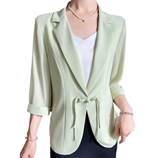 春秋新款时尚气质简约纯色百搭盘扣七分袖西装，女装西装，朝贺羊绒