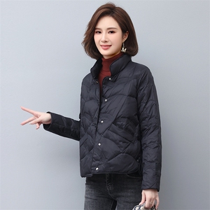 2022新款冬季保暖轻薄立领羽绒服女短款修身显瘦外套图片