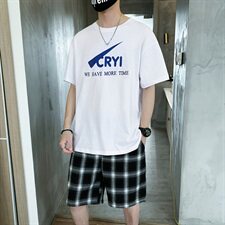 白色