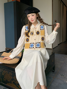 法式田园风穿搭白色长袖连衣裙配马甲女春秋超火好看长裙两件套装图片