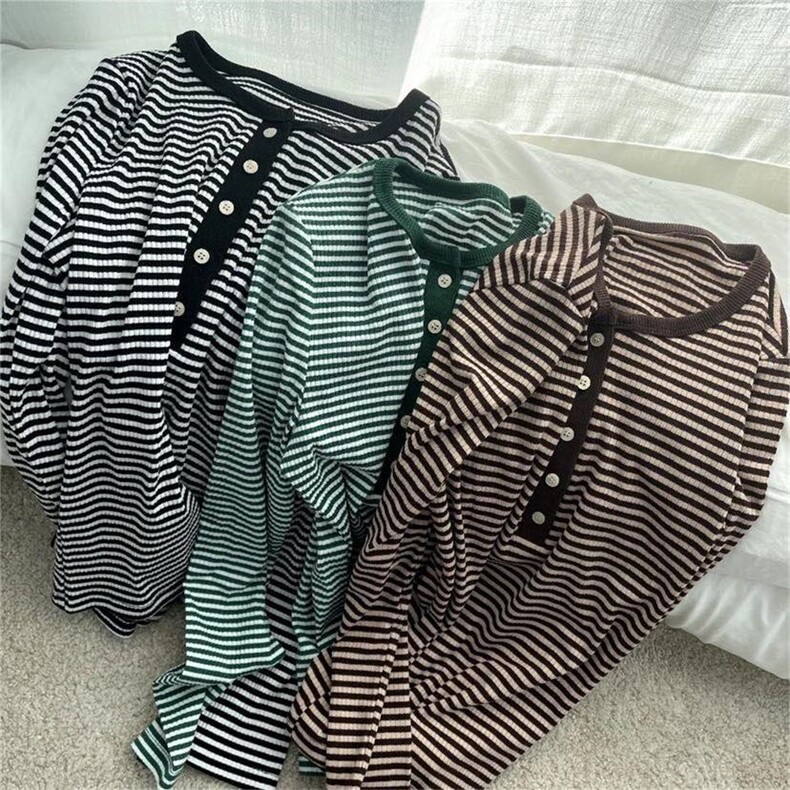 款号：WT0108 名称：坑条条纹打底衫，其它，BD