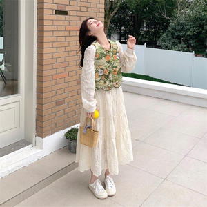 超好看提花马甲连衣裙套装女2025春季新款法式设计感仙女裙两件套图片