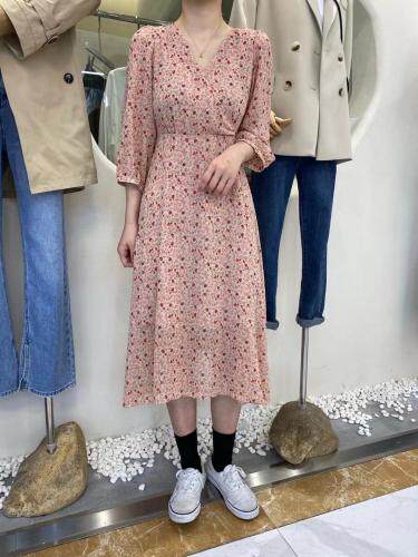 现货！碎花连衣裙，女装连衣裙，bella