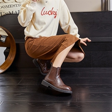 真皮切尔西靴女2024秋冬新款褶皱马丁靴女复古休闲短靴百搭靴子女，女鞋马丁靴，电商A223