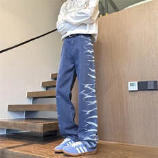 蓝色
