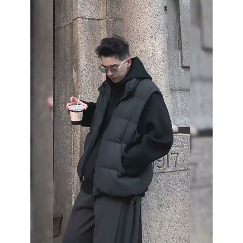 现货5W件冬季三防硬挺boxy短款立领棉衣马夹外套加厚马甲保暖棉服，男装棉衣，电商A486-1